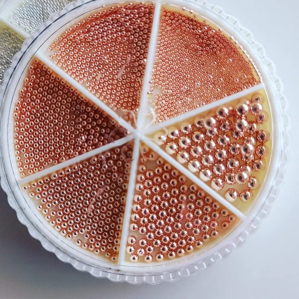 Caviar / Buliones Metálicos para Decoración Rose